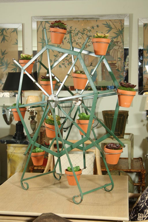Ferris Wheel Garden Planter - Spins -